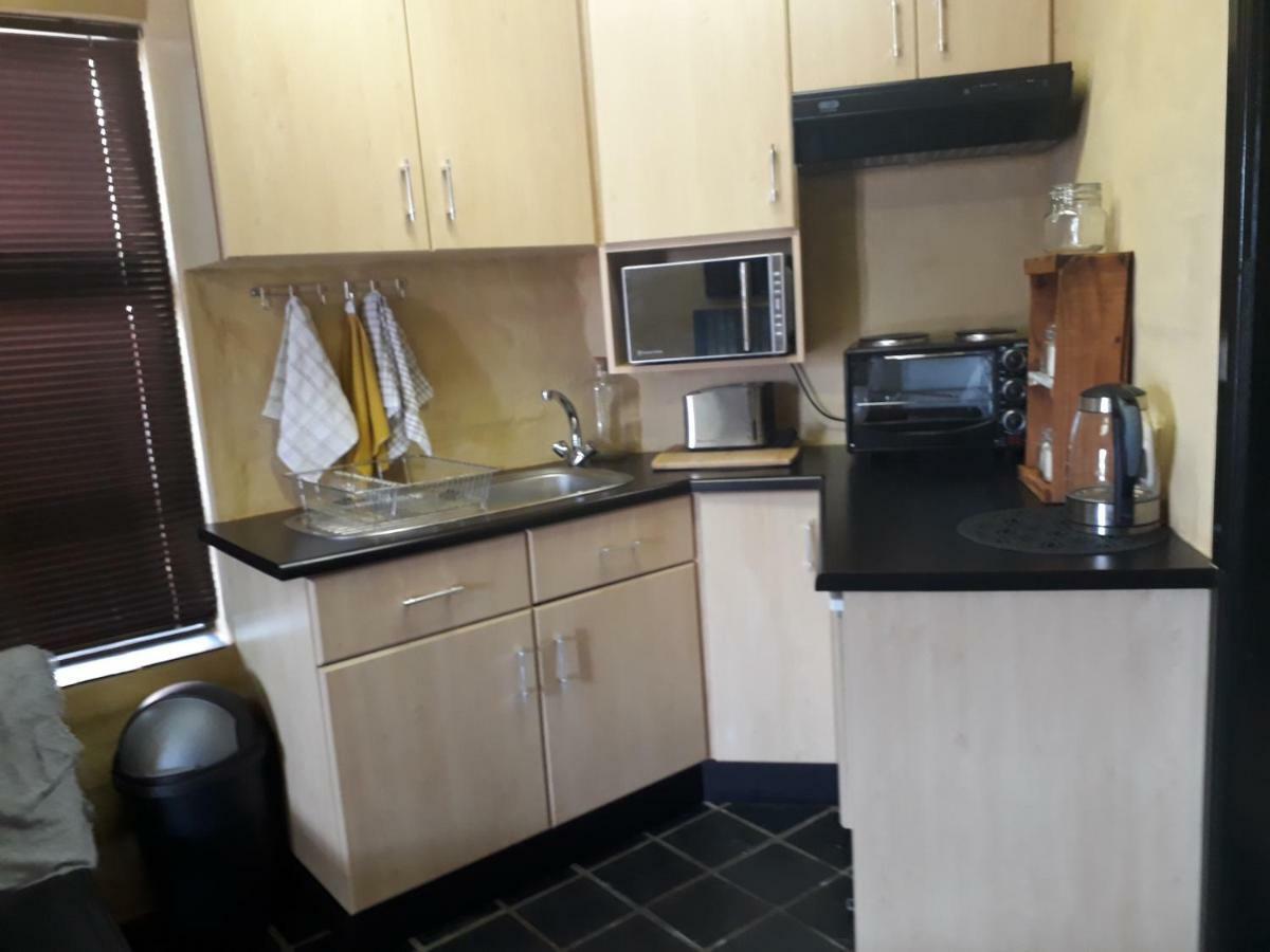 Studio@104 Appartement Mosselbaai Buitenkant foto