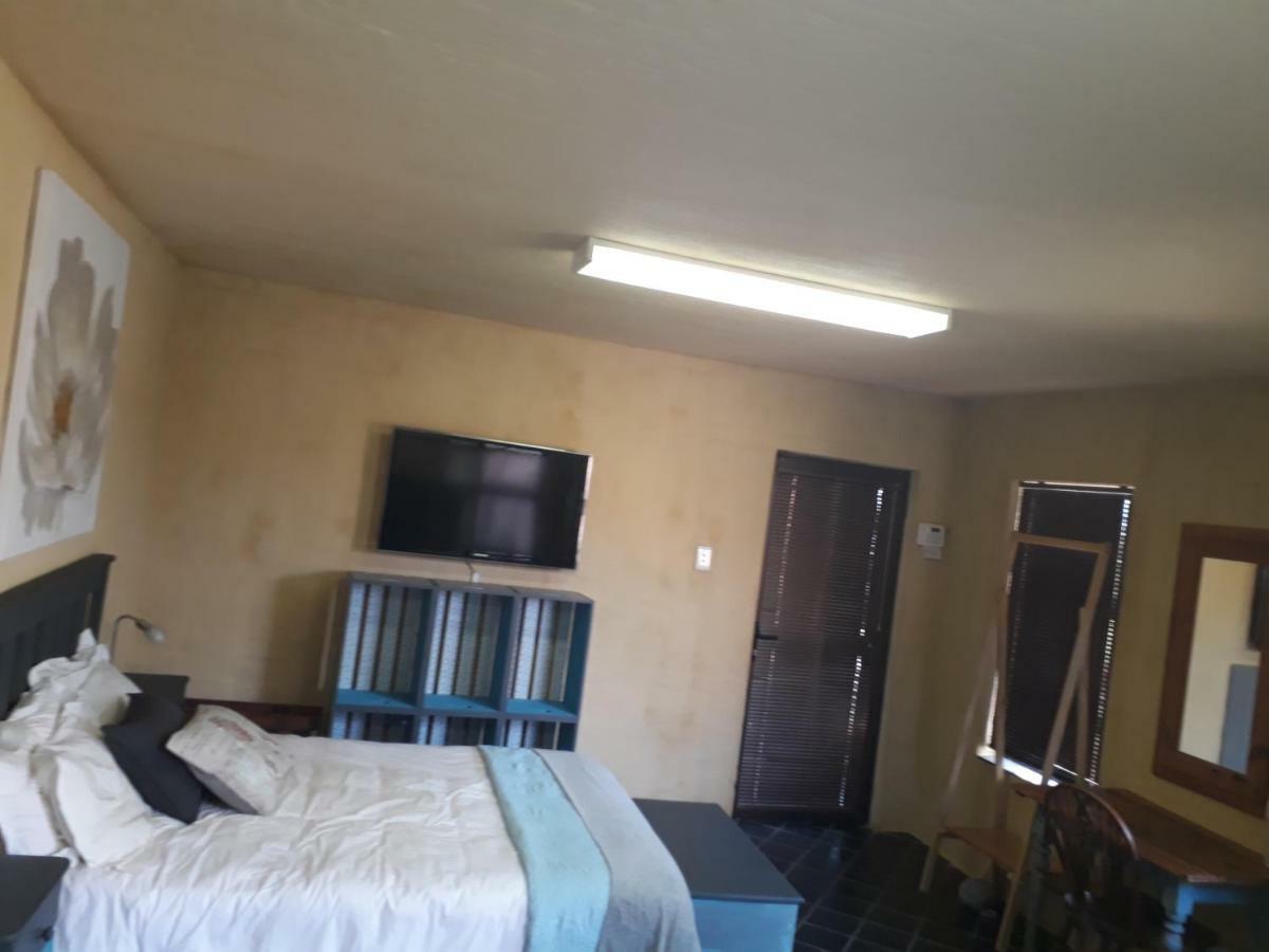 Studio@104 Appartement Mosselbaai Buitenkant foto